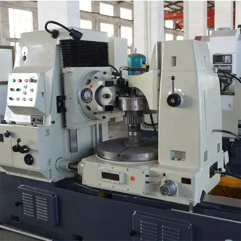 Gear Hobbing Machine